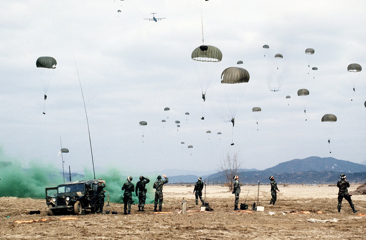 黄海海域实兵演习，展示国家力量与海洋安全的坚定承诺